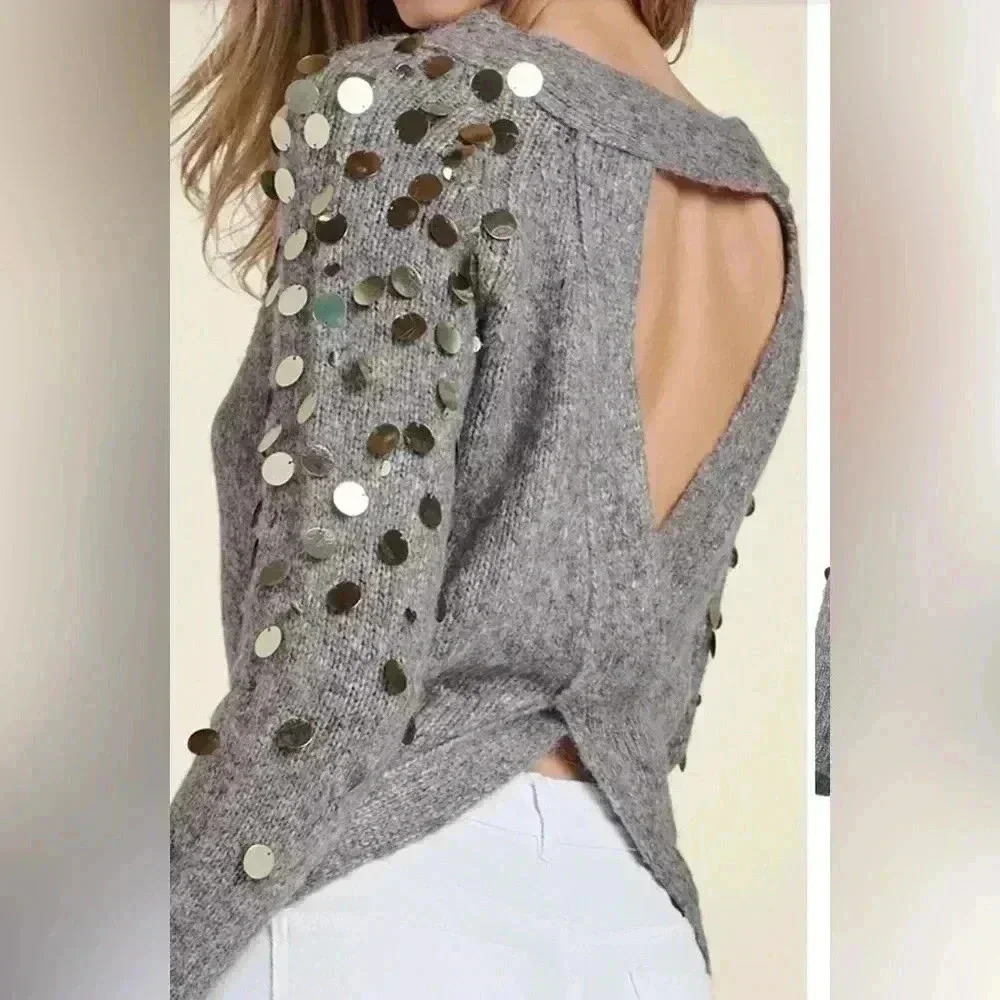 VENUS Chic Grey Sweater with Sequin Detailing